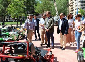 Los nuevos equipos de mantenimiento de las zonas verdes de Albacete, harán menos ruido y emitirán menos CO2