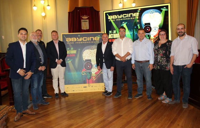 El Ayuntamiento y la Diputación seguirán apoyando al Festival de Cine Independiente de Albacete, Abycine 
