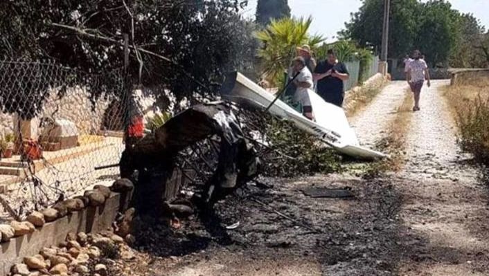 Siete muertos, dos menores, tras chocar en el aire un helicóptero y una avioneta en Mallorca