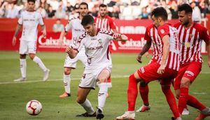 El Albacete busca ratificar su mejoría respecto al primer partido de liga, y con esa ilusión ha viajado a Gijón