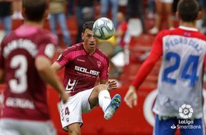 2-0. Un flojo Albacete en defensa y nulo en ataque sale derrotado de Gijón