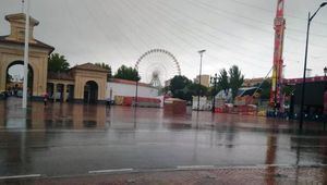 La lluvia obliga a suspender y trasladar algunos actos de la programación de Feria de Albacete