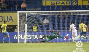 3-2. Jonathan Viera fulmina a un Albacete que reaccionó tarde en Las Palmas