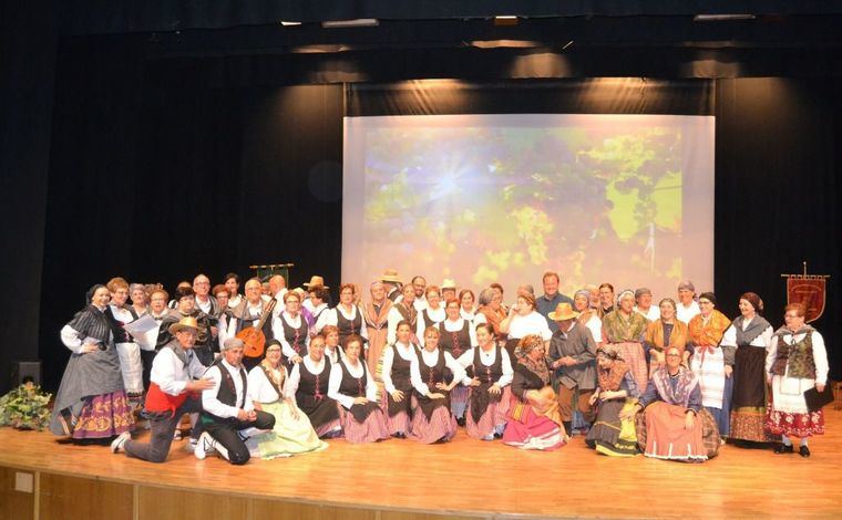 Espigas de la Mancha y el grupo Cervantes protagonizan el XXVI Encuentro de Folclore en Albacete