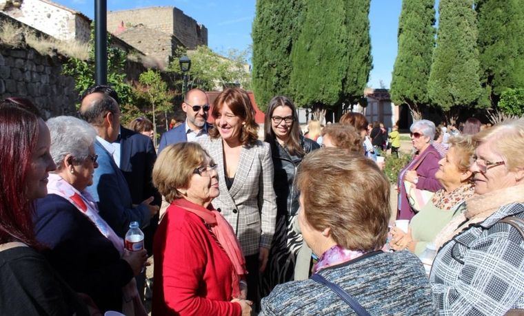 El Gobierno de Castilla-La Mancha reconoce la importante labor de las asociaciones de mujeres, a las que destina 4,3 millones