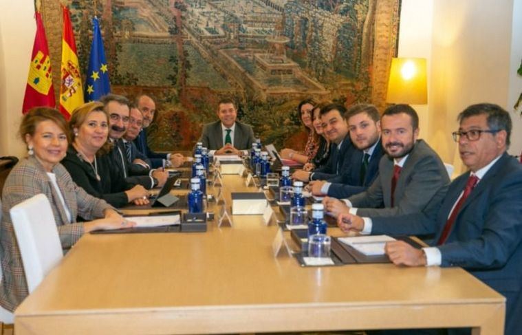La Junta y las diputaciones provinciales invertirán 52 millones de euros en el Plan de Empleo 2019