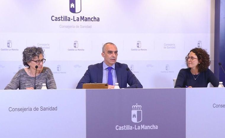 Castilla-La Mancha adquiere 350.000 vacunas de la gripe, 35.000 más que en la campaña anterior