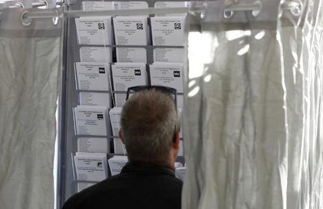 La participación en las elecciones generales a las 18.00 horas es del 56,86%, casi 4 puntos menos que el 28A