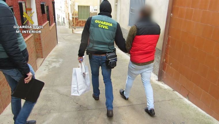 La Guardia Civil desarticula una importante organización internacional dedicada al tráfico de seres humanos