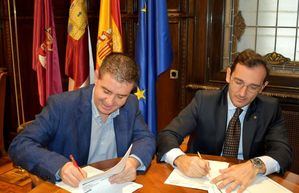 La Diputación de Albacete y Globalcaja firman una operación de crédito de 40’3 millones de euros para anticipos a Ayuntamientos y para el CSS