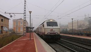 Adif deja de vender billetes en once estaciones de tren de Castilla-La Mancha