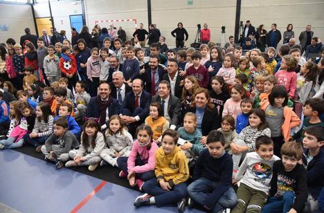 Artículo del presidente de Castilla-La Mancha, Emiliano García-Page, con motivo del 20 aniversario desde que se asumieron las competencias en materia de Educación: Eficiencia, diversidad y calidad: 20 años de autonomía educativa