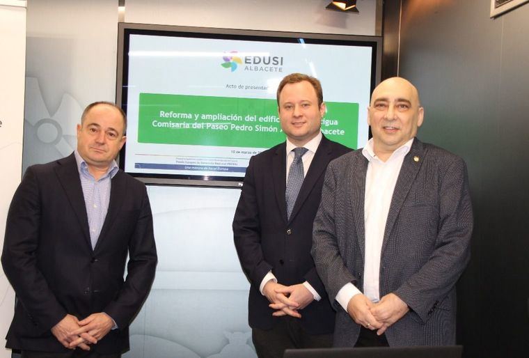 El Ayuntamiento da luz verde a la rehabilitación como biblioteca, sala de estudio y exposiciones de la antigua comisaría de Simón Abril