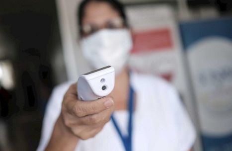 Fallece con coronavirus una enfermera de 52 años. Se trata de la primera profesional sanitaria de España que muere por culpa de la pandemia