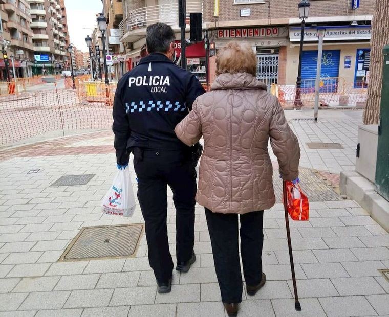 Los 18 agentes de la Policía Local que completaban su formación se incorporan para prestar sus servicios al Ayuntamiento de Albacete