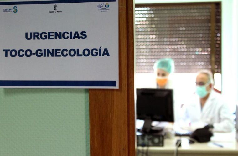 Continúan las medidas para aumentar la capacidad de los hospitales de Albacete, dotando de más camas de hospitalización 