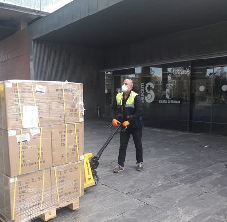 El Gobierno de España envía a Castilla-La Mancha 57.600 kits de test rápidos