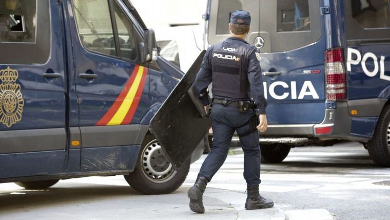 La Policía Nacional detiene a un varón que accedió al Hospital Universitario de Albacete para sustraer material médico
