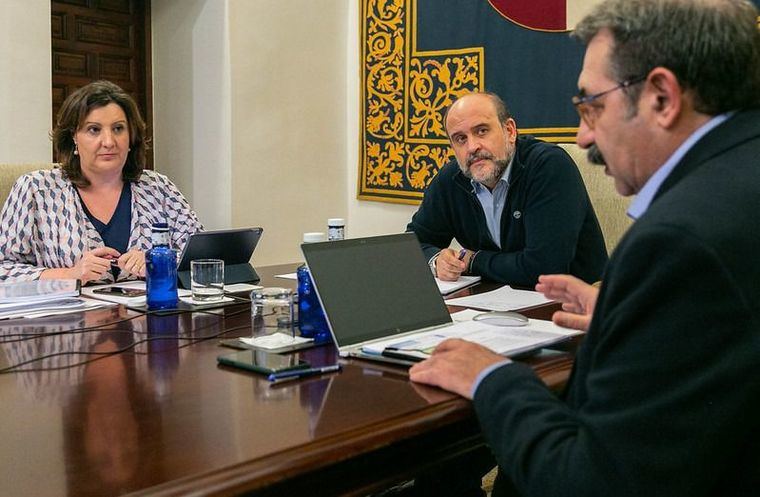 El Gobierno de Castilla-La Mancha y los agentes sociales acuerdan un plan con 74 medidas y 231 millones