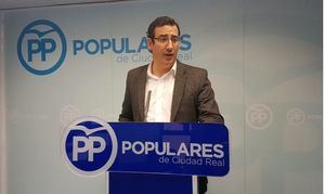 Manuel Borja, diputado del PP, recuerda a Page el esfuerzo que realizan los alcaldes de la región que desde el `primer momento´ asumieron la responsabilidad de las tareas de desinfección