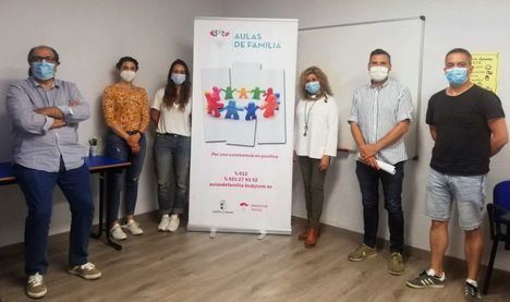 El Programa “Aulas de Familia” de la Consejería de Bienestar Social ha atendido a más de 250 familias en la provincia de Albacete durante el Estado de Alarma