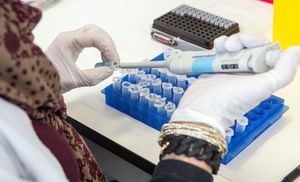 Se registran 49 nuevos casos por infección de coronavirus, 23 en Toledo, 12 en Ciudad Real, 7 en Albacete, 5 en Guadalajara y 2 en Cuenca. Hay 4 fallecimientos en Albacete