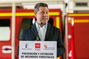 García-Page anuncia que hoy comienza la resolución favorable de las 44.000 ayudas para autónomos impulsadas desde el Gobierno regional