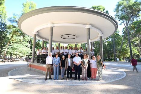 La Banda Sinfónica Municipal rinde homenaje al Templete con la interpretación del Himno de Albacete