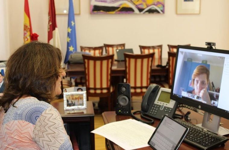 Foto: Reunión telemática Ciudadanos, PSOE y Gobierno regional.