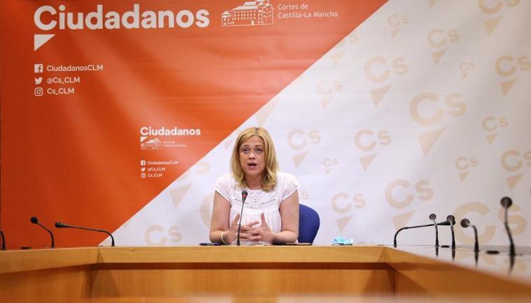 Carmen Picazo, portavoz de Ciudadanos, sobre el inicio del próximo curso escolar: “Se pasan la pelota unos a otros y las familias están preocupadas”