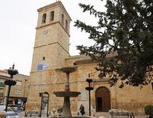 Coronavirus.- El Gobierno de Castilla-La Mancha decide confinar a la población de Villamalea (Albacete), que ya cuenta con 99 positivos