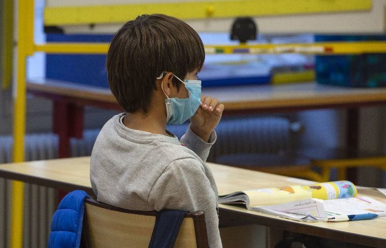Aislado un alumno con síntomas en un centro de Albacete, única incidencia en la vuelta a las aulas en la región