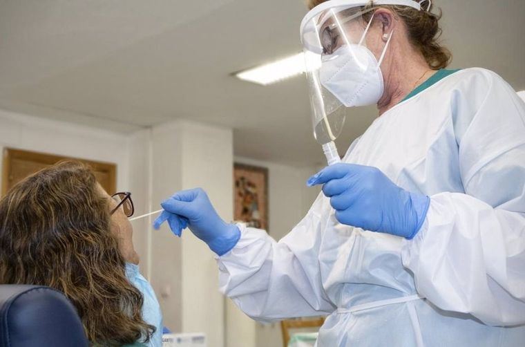 Coronavirus.- Castilla-La Mancha notifica 11 fallecimientos y 695 nuevos casos en las últimas 24 horas