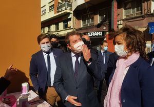 Coronavirus.- Arranca la nueva campaña de la Junta de distribución "masiva" de mascarillas en Castilla-La Mancha, "lavables y duraderas"