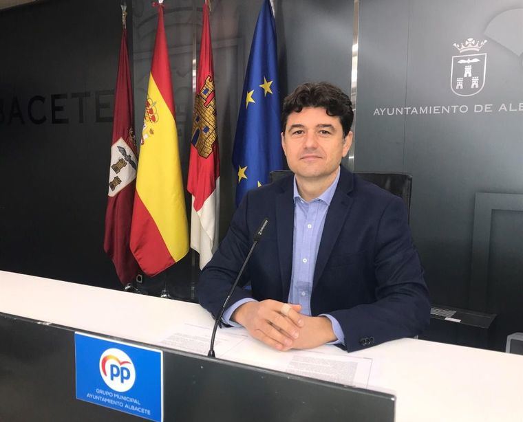 El PP de Albacete quiere crear un grupo de trabajo para modificar la ordenanza de terrazas para beneficiar a hosteleros