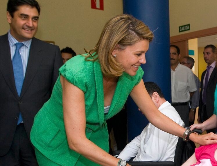 Los Reyes abrirán por fin este lunes las puertas del nuevo Hospital de Toledo culminando un proceso iniciado en 2006 y que paralizó Cospedal en 2011