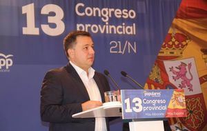 Manuel Serrano, nuevo presidente del PP con el 99,08 por ciento de los votos , incorporará al Comité Ejecutivo Provincial a Marín, Cerdán, Cuenca, Garrido y Bayod