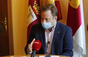 Vicente Casañ supedita el relevo en la Alcaldía de Albacete al cumplimiento del pacto: 