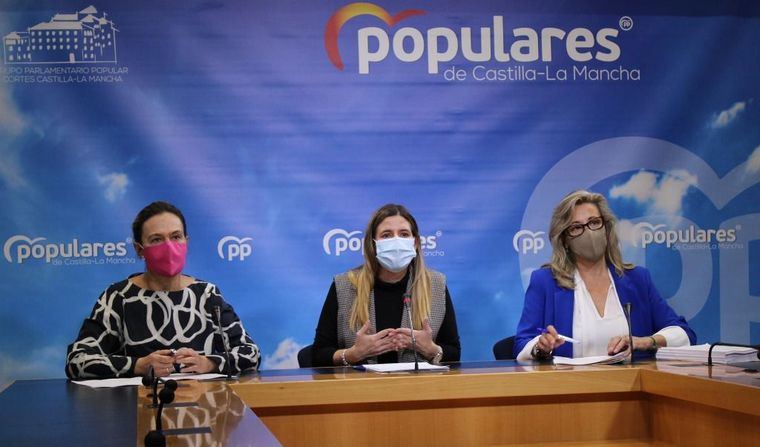 El PP, a favor de apoyar la enmienda del PSOE para congelar salarios de altos cargos y diputados para 'dar ejemplo'