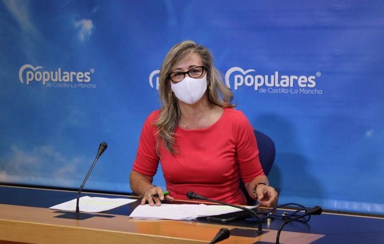 El PP exige a Page que demuestre 'con hechos y no sólo con palabras' que defiende los artículos de la Constitución