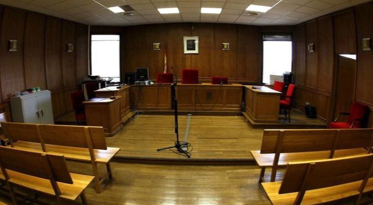  Absuelto el acusado de agredir sexualmente y amenazar a una menor de 13 años en una vivienda de Albacete