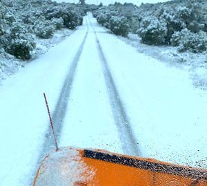 Los recursos del Parque Móvil de la Diputación de Albacete han intervenido desde el pasado 28 de diciembre en más de 1.680 km de carreteras afectadas por la nieve