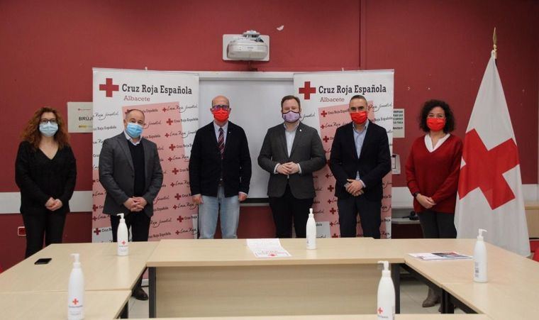 El Equipo de Gobierno agradece a Cáritas, Cruz Roja y los servicios de Personas Sin Hogar y víctimas de violencia de género su atención a las personas más vulnerables