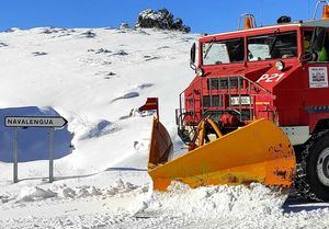 La Diputación de Albacete actúa en más de 1.800 km de la Red Provincial de Carreteras para paliar los efectos de la nieve y el hielo durante este fin de semana