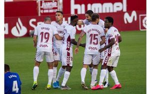  El Albacete Balompié está pendiente de la confirmación por parte de La Liga y la RFEF para jugar mañana domingo