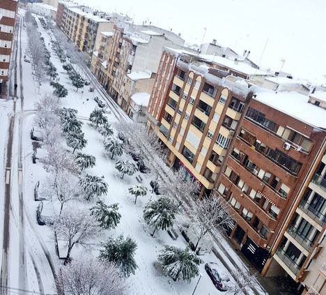 El Ayuntamiento de La Roda pide paciencia, colaboración vecinal y alerta de la previsión de hielo