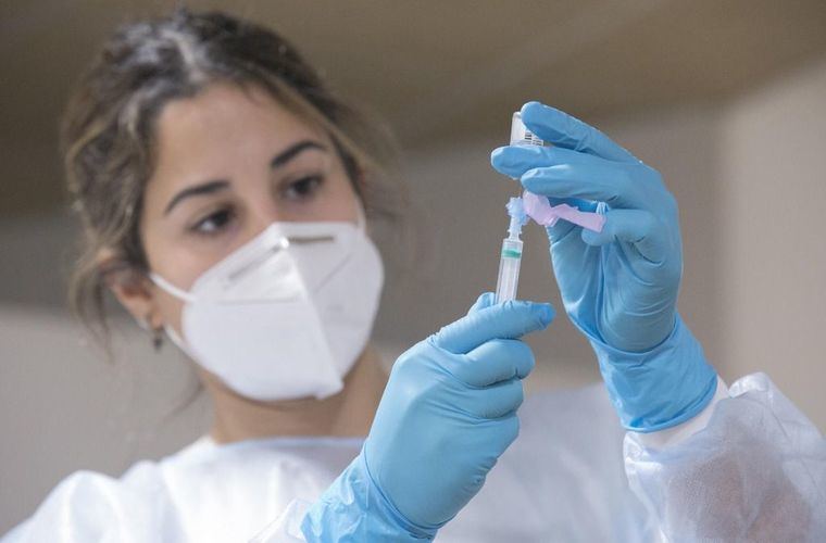 Coronavirus.- Castilla-La Mancha contabiliza 6.679 nuevos casos durante el fin de semana y solo el viernes batió récord con 3.009