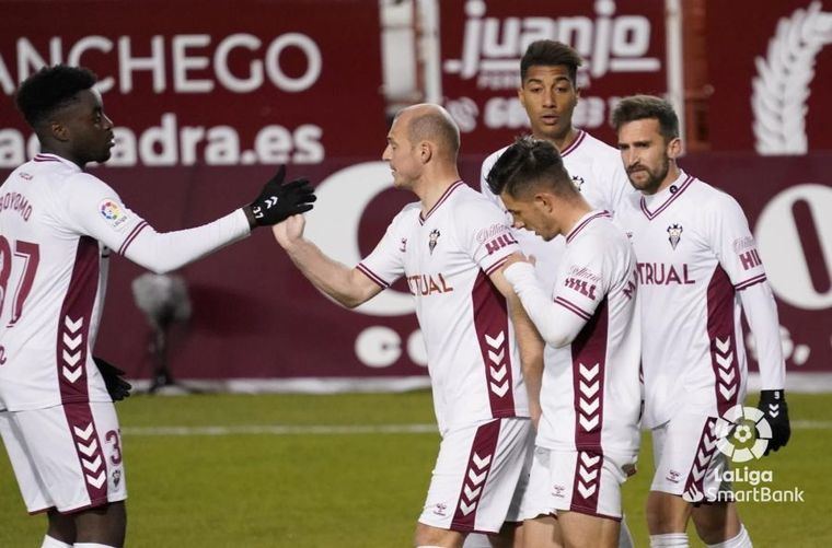 1-0.- Agónico triunfo del Albacete ante el Zaragoza que se estrelló con los palos