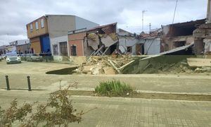 Se derrumban tres casas en Tomelloso sin causar daños personales