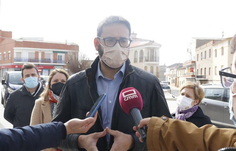 Sergio Gutiérrez (PSOE) destaca el esfuerzo de los gobiernos socialistas frente al 'negacionismo' de Paco Núñez